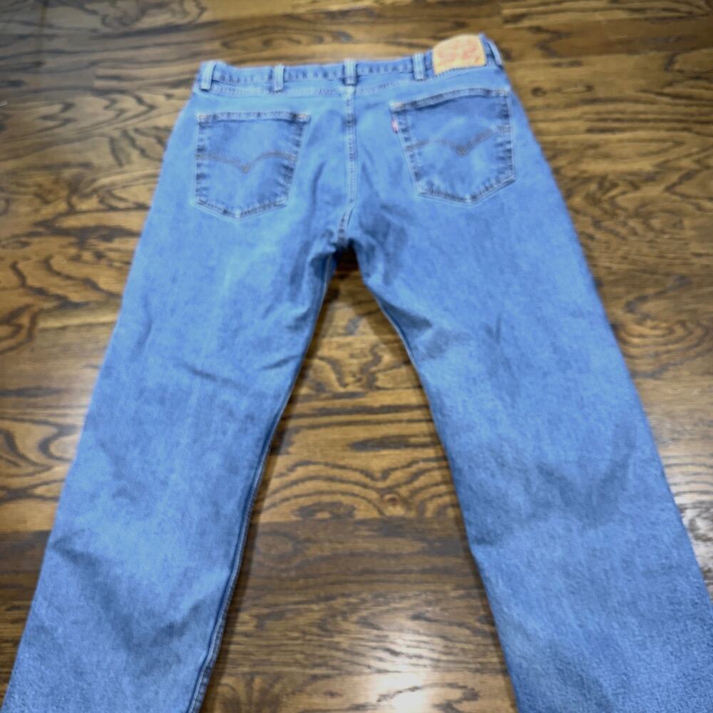 Levi's 505 Regular Fit Jeans Mens 38x30 Medium Wash Denim Straight Leg - Picture 4 of 10